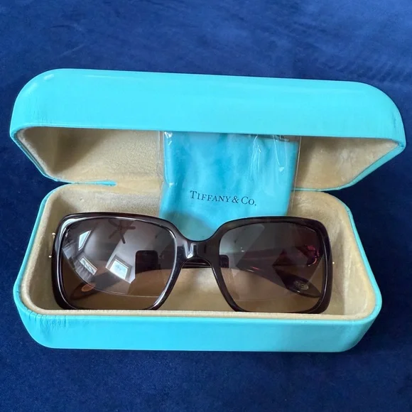Tiffany & Co. Brown Tortoise Sunglasses - Picture 6 of 8